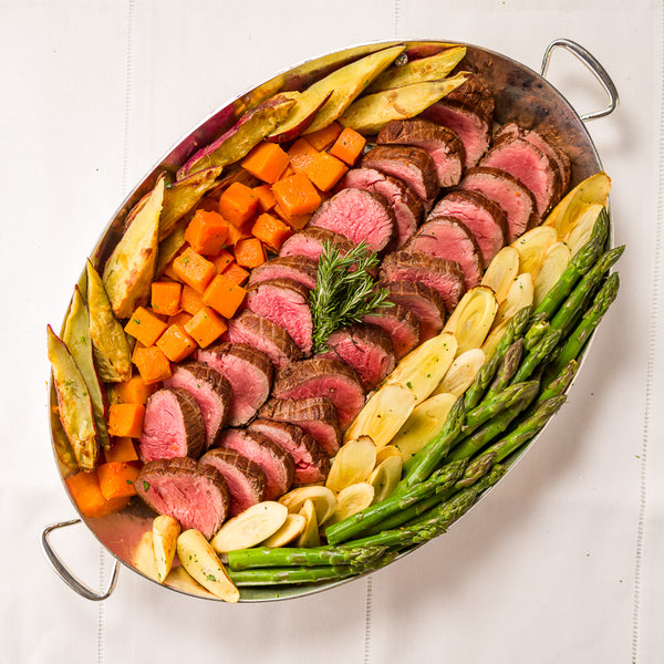 Roastbeef Filet Mignon com Caçarola de Legumes (Palmito- Abóbora e Batata Doce) e acompanha Molho Roti